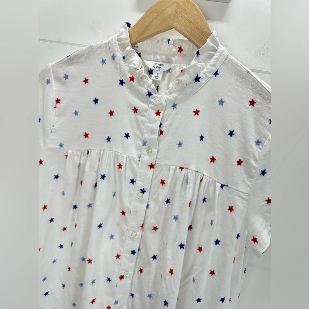 Crown & Ivy Embroidered Star Blouse Patriotic Red White Blue Linen Blend Top S - Picture 6 of 13